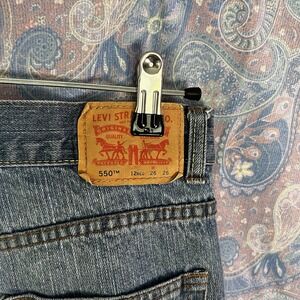 Levi Strauss 550 Boy's Jeans 12Reg 26 x 26 Medium Wash